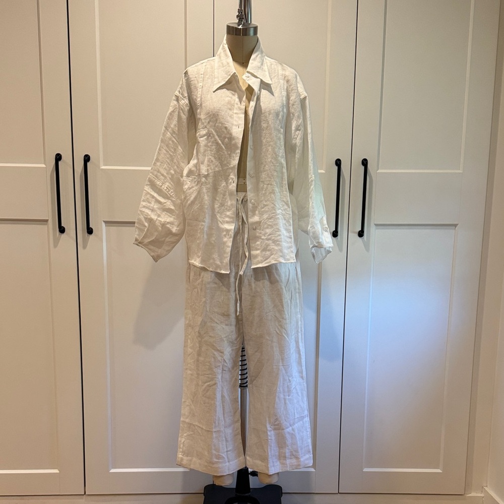 Deiji Studios Linen set